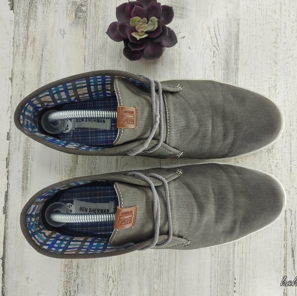 Ben Sherman Grey Suede Chukka Boots - Picture 2 of 6
